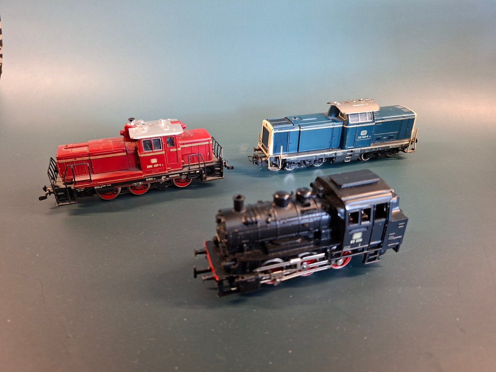 Grote Märklin collectie: veel rails, wagons en huisjes, Ophalen, Wisselstroom, Analoog, Märklin