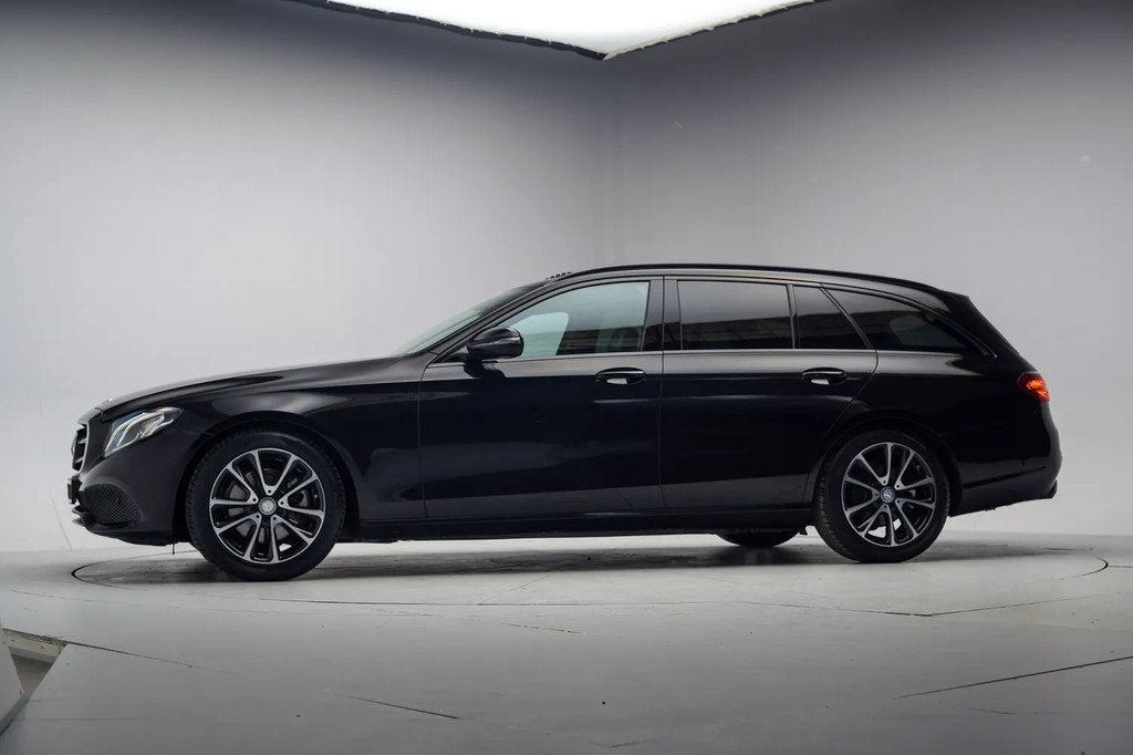 Mercedes-Benz E-Klasse Estate 200 Prestige Plus Aut. [ Schui, Auto's, Automaat, Gebruikt, 4 cilinders, Zwart