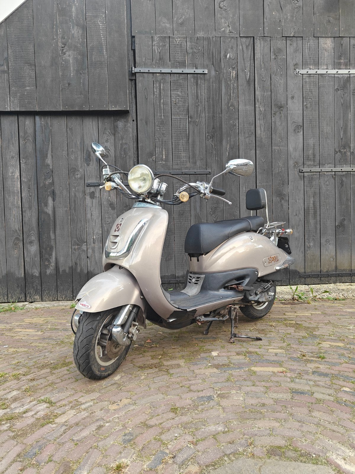 AGM V641 Retro Scooter Geel Kenteken 2014 - Opknapper, Ophalen, Gebruikt, Benzine, Overige merken