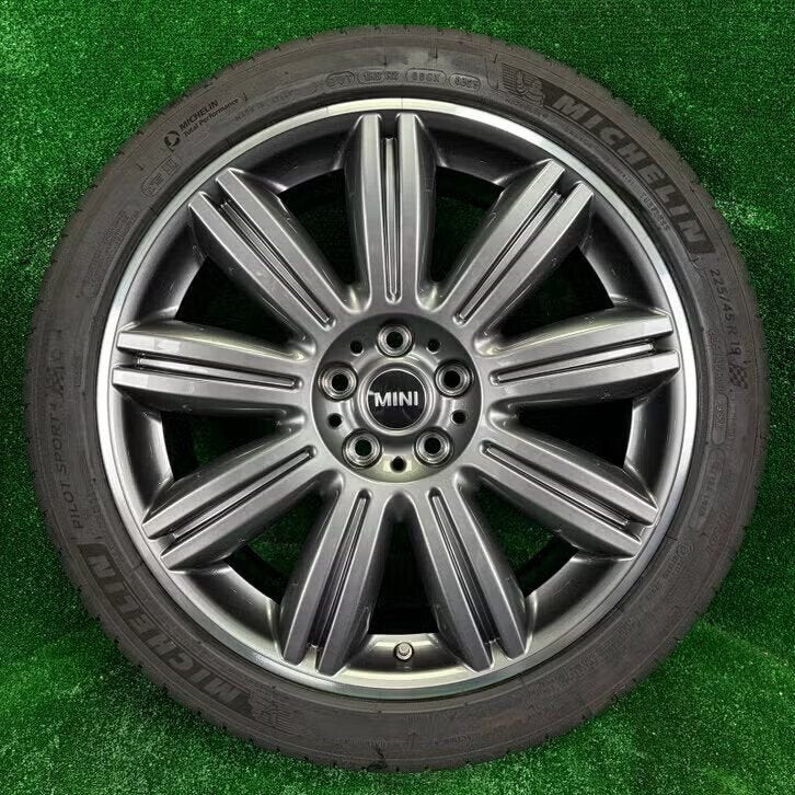Originele 19 inch Mini Countryman F60 velgen met banden, 19 inch, Info@mini.com, Gebruikt, Banden en Velgen