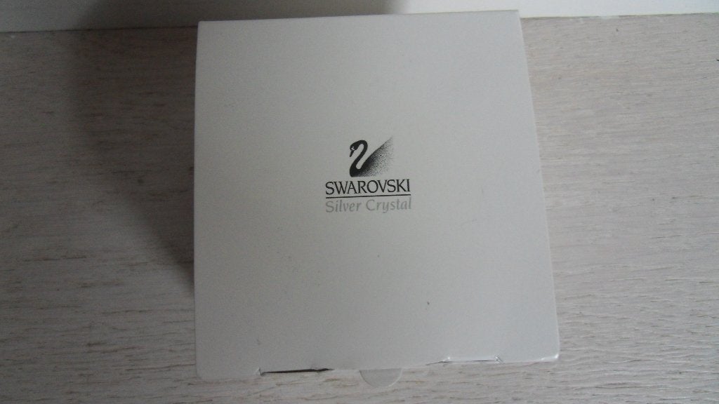 Swarovski : Kerstman met doos en certificaat, Ophalen of Verzenden, Zo goed als nieuw, Figuurtje