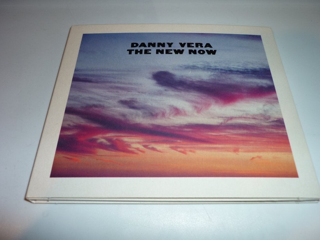 Danny Vera - The New Now (CD), Singer-songwriter, Ophalen of Verzenden, Zo goed als nieuw, Digipak