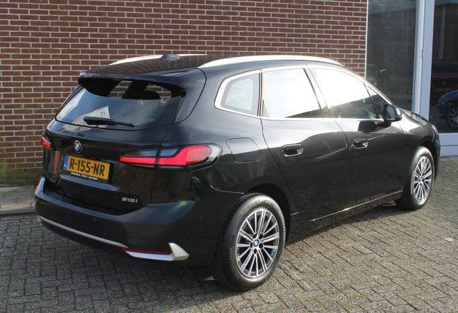 BMW 2-Serie Active Tourer (u06) 218i 136pk Aut, Auto's, Dealer onderhouden, 136 pk, Gebruikt, 1445 kg