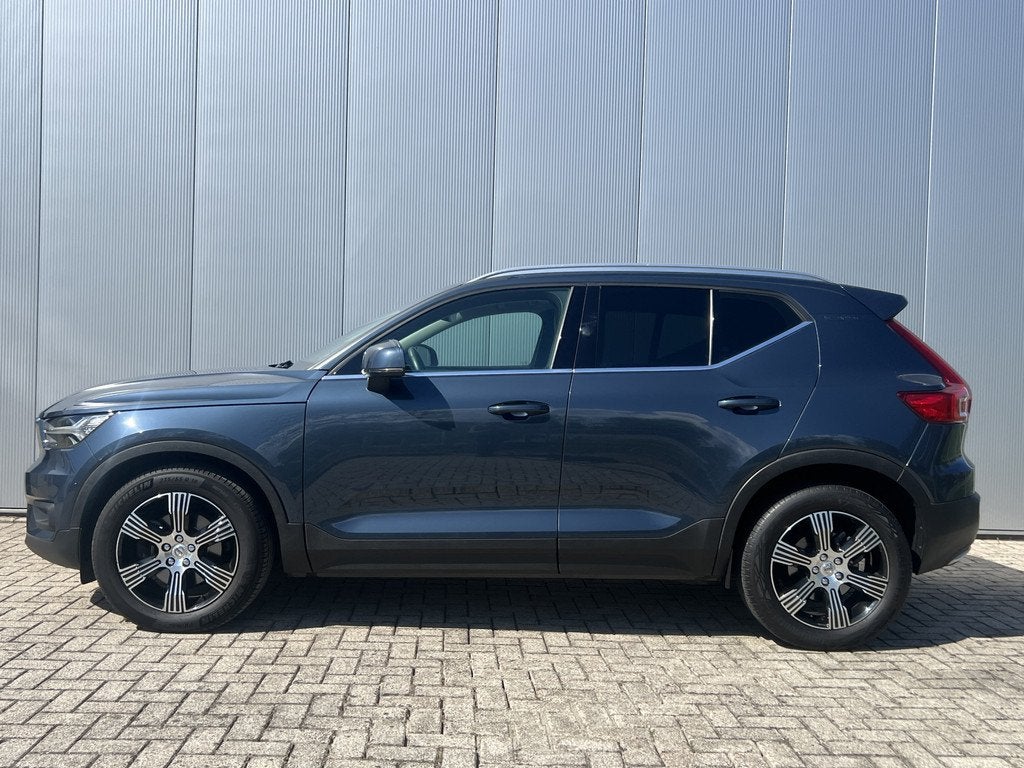Volvo XC40 2.0 T4 190 pk Inscription Trekhaak Panoramadak Le, Auto's, Volvo, 15 km/l, Blauw, Leder, Bedrijf
