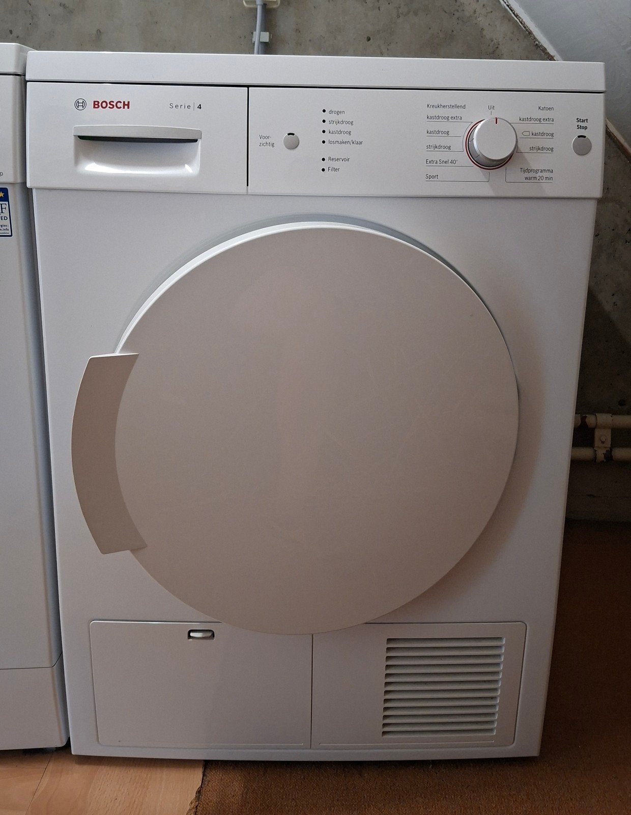 wasdroger Bosch serie 4, Ophalen, 6 tot 8 kg, Gebruikt, Minder dan 85 cm