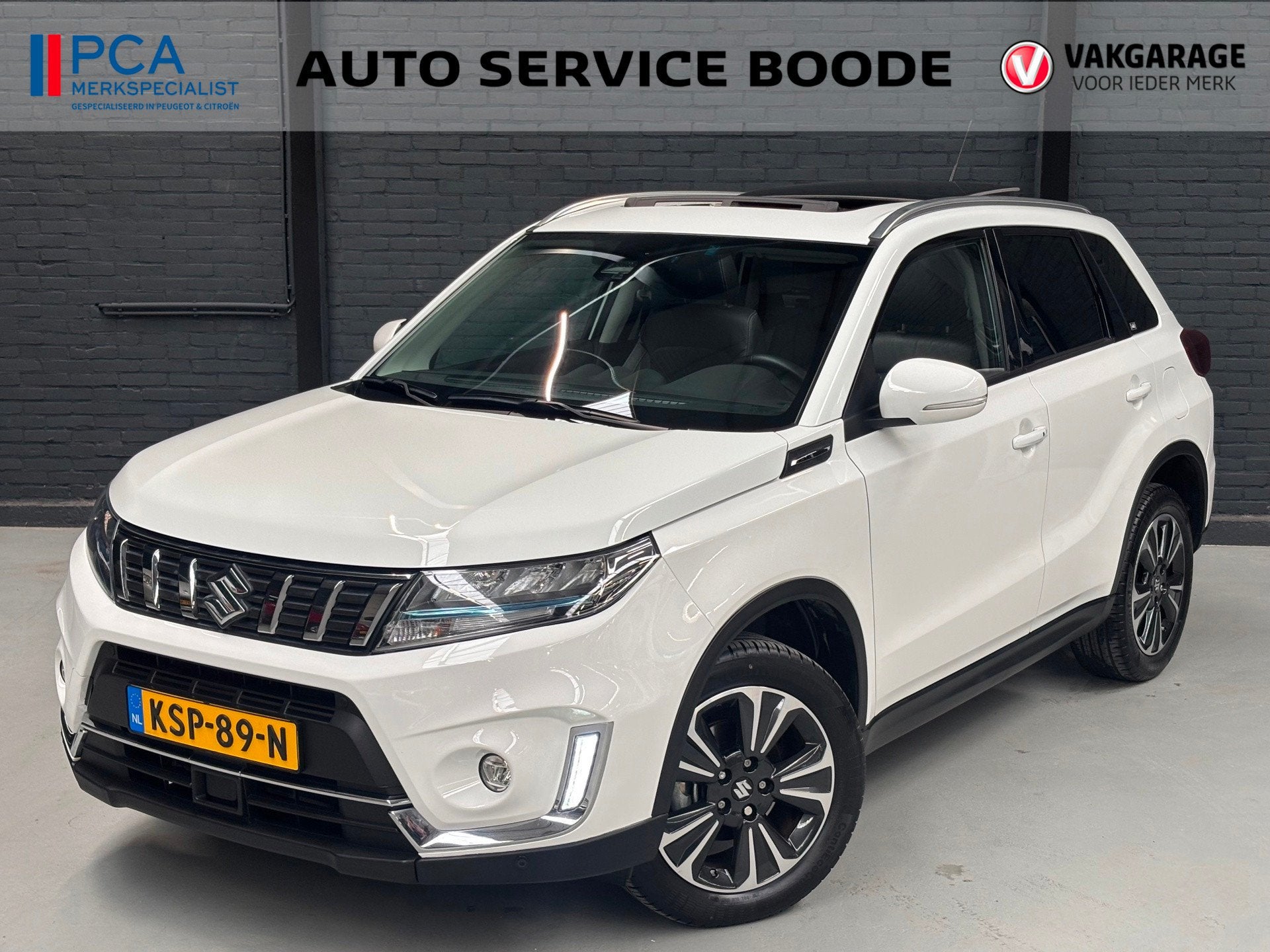 Suzuki Vitara 1.5 Hybrid Style automaat - schuif-/kanteldak, Auto's, Dealer onderhouden, Gebruikt, Euro 6, 4 cilinders