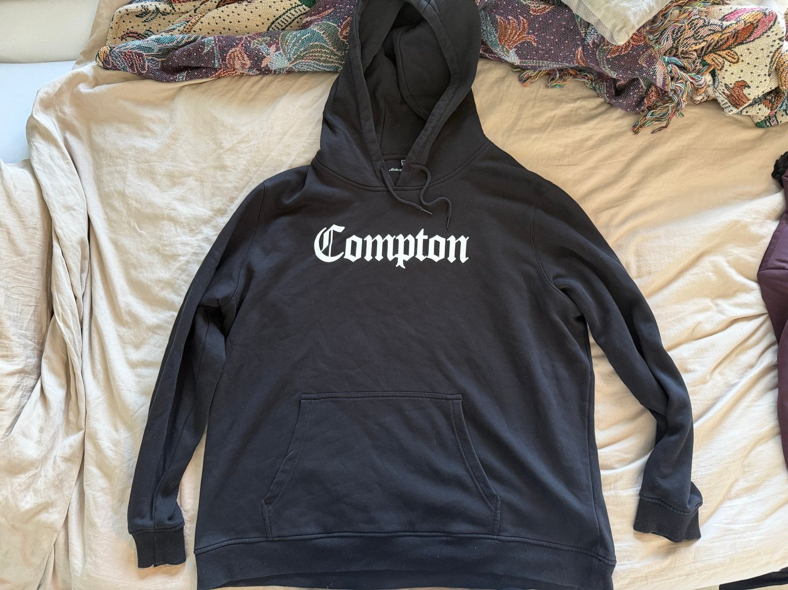 Zwarte Compton Hoodie - Maat 5XL, Ophalen of Verzenden, Gedragen, Overige maten, Zwart