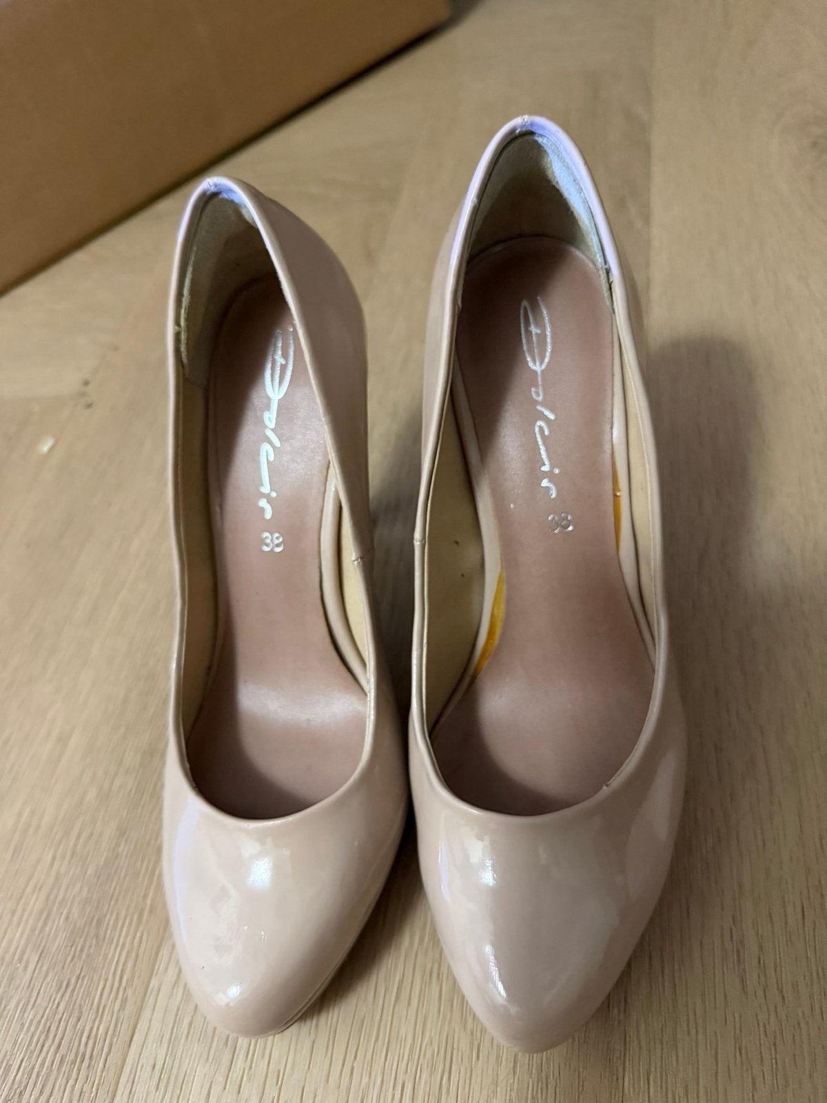 Pumps, Ophalen of Verzenden, Zo goed als nieuw, Roze
