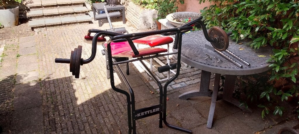 Fitness- en buikbank en gewichten, Ophalen, Gebruikt, Benen, Krachtstation
