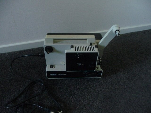 Filmprojector - Eumig Mark 605 D, Verzamelen, Fotografica en Filmapparatuur, Ophalen, 1960 tot 1980, Projector