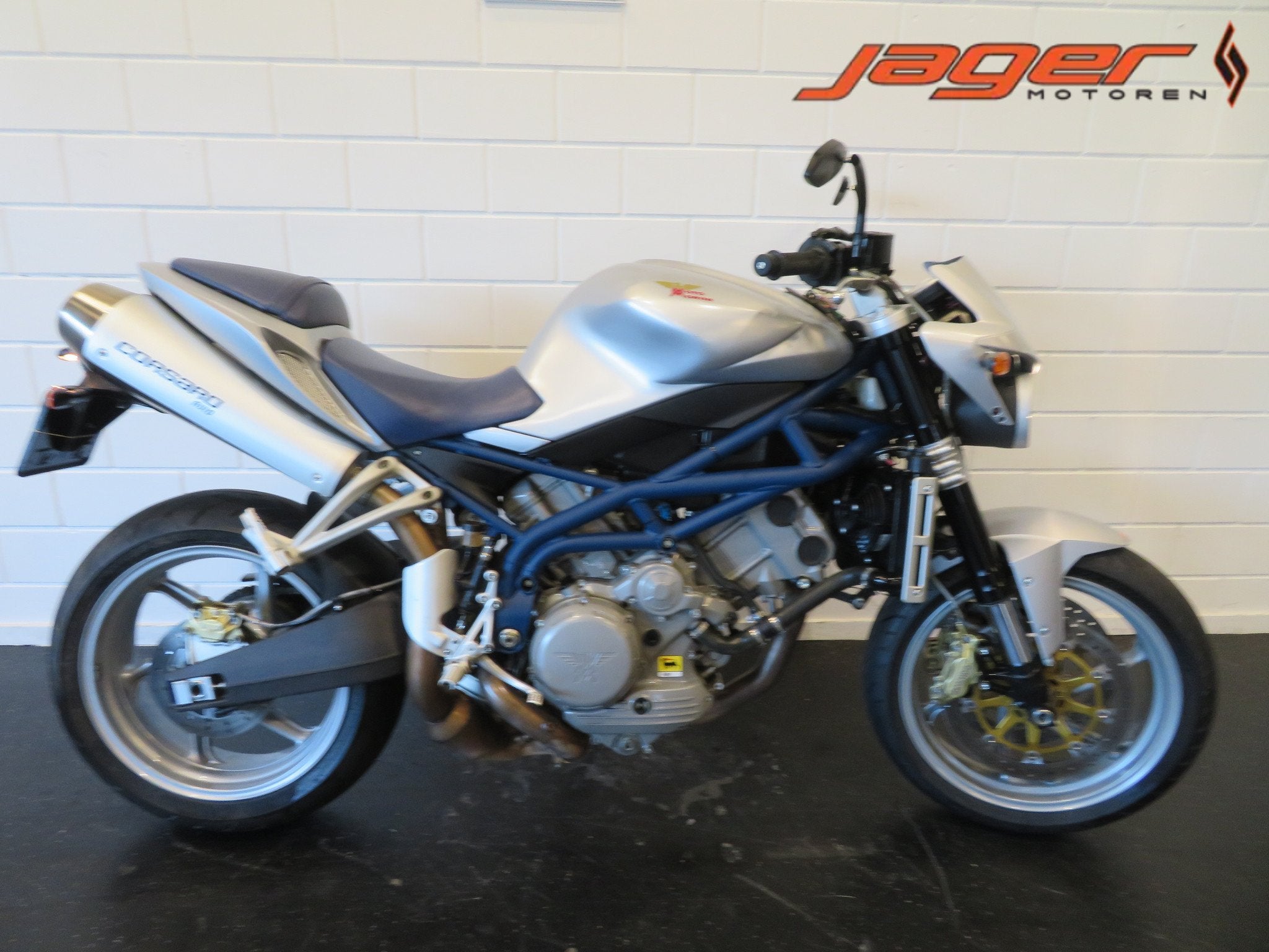 Moto Morini CORSARO AVIO 1200 SUPER GAAF! (bj 2008), MOTO MORINI, Naked bike, Gebruikt, Bedrijf