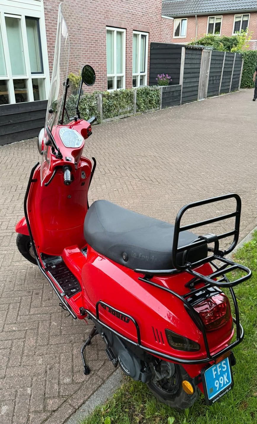 La souris sourini R scooter 2021, Ophalen, Zo goed als nieuw, Benzine, Overige merken