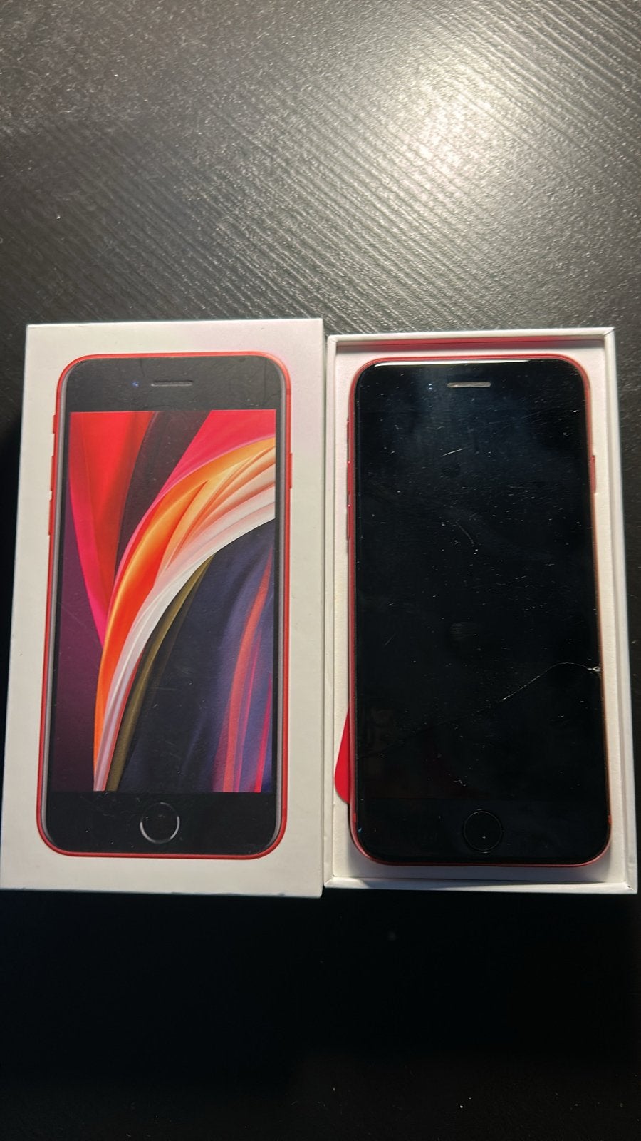 Apple iPhone SE (2020) Rood 64GB - Zo goed als nieuw, Telecommunicatie, Ophalen of Verzenden, Zo goed als nieuw, 64 GB, Zonder simlock