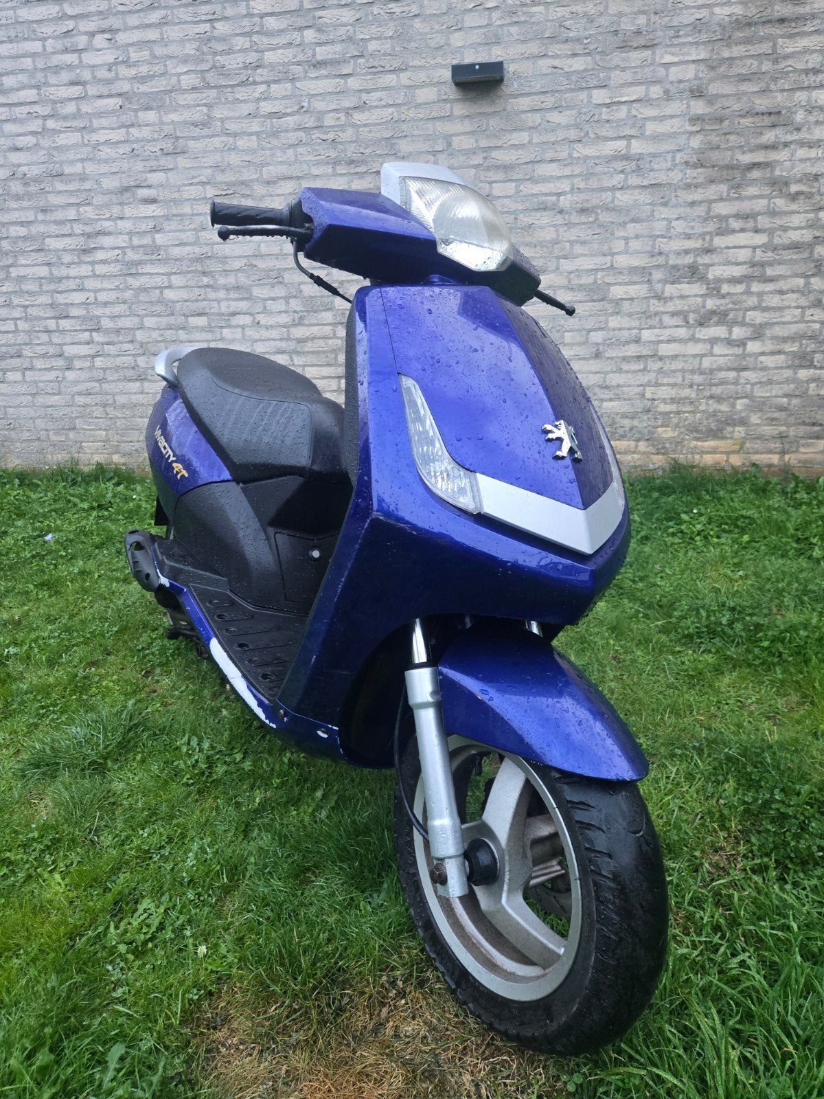 Peugeot New Vivacity, Fietsen en Brommers, Ophalen, Gebruikt, Benzine, Peugeot