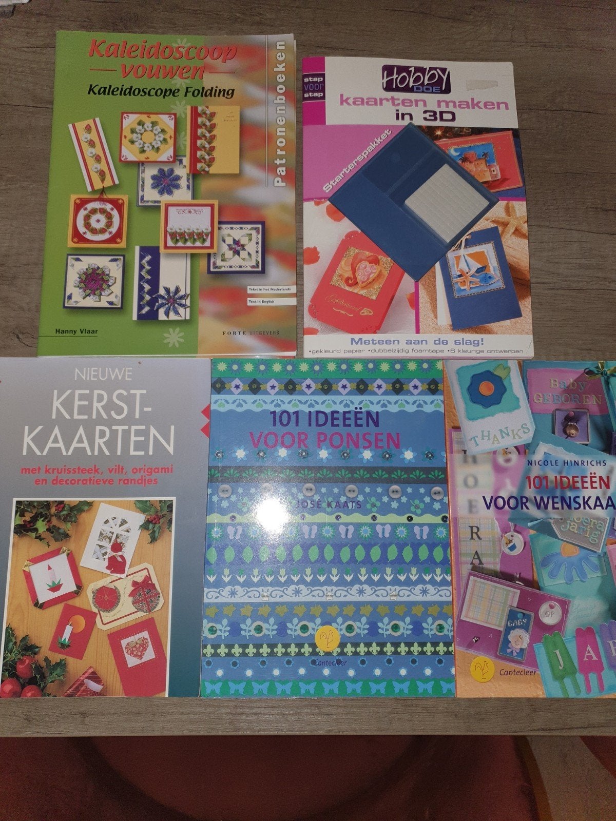 Verschillende boeken om kaarten te maken, Hobby en Vrije tijd, Ophalen of Verzenden, Nieuw, Overige thema's, Overige typen