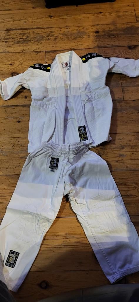 Matsuru Judo/Karate Pak Maat 110, Sport en Fitness, Vechtsporten en Zelfverdediging, Ophalen, Gebruikt, Maat XS of kleiner, Judo