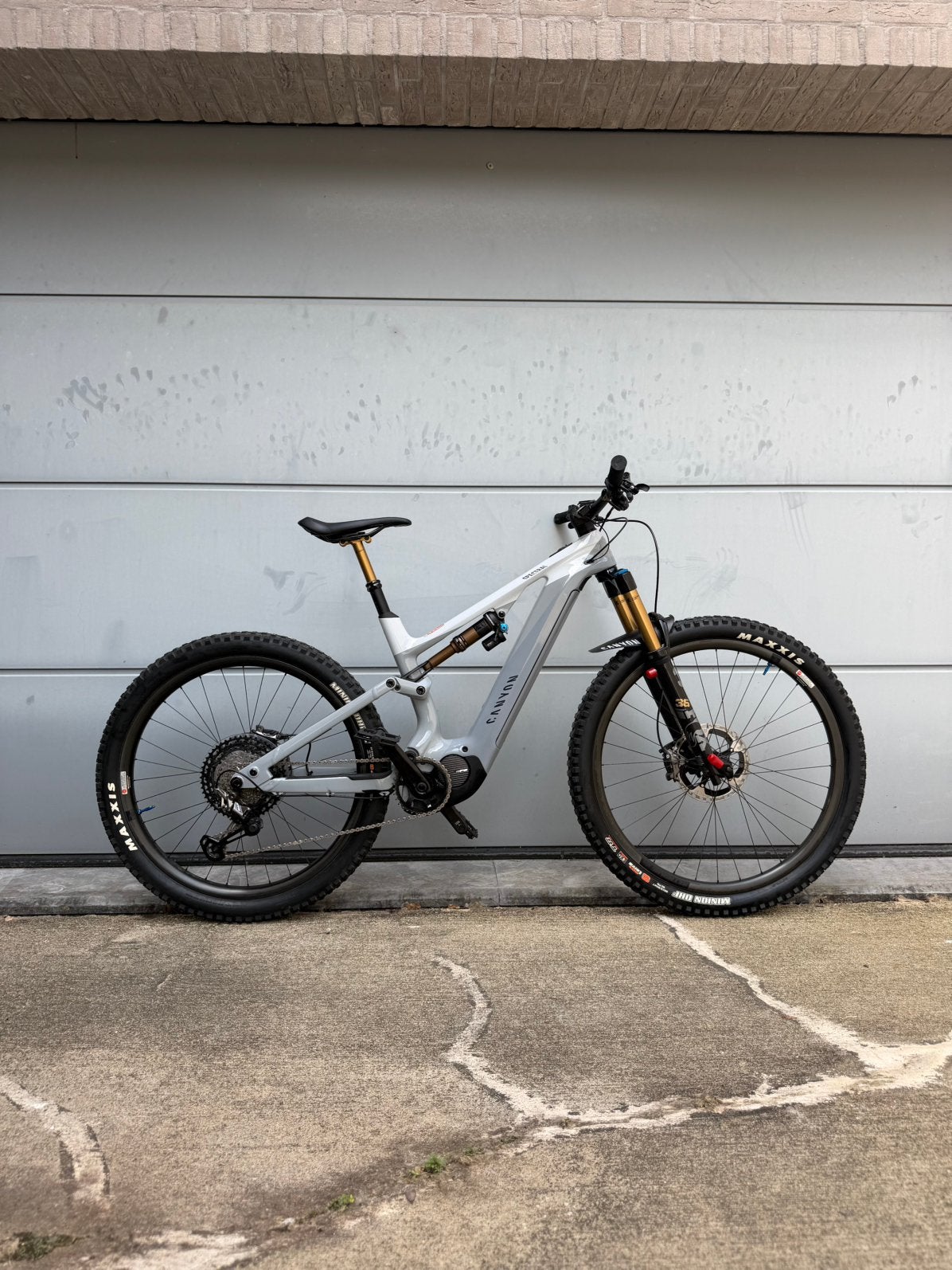 Canyon Spectral:ON CF 9 Carbon E-MTB, Ophalen, Zo goed als nieuw, 50 km per accu of meer, Overige merken