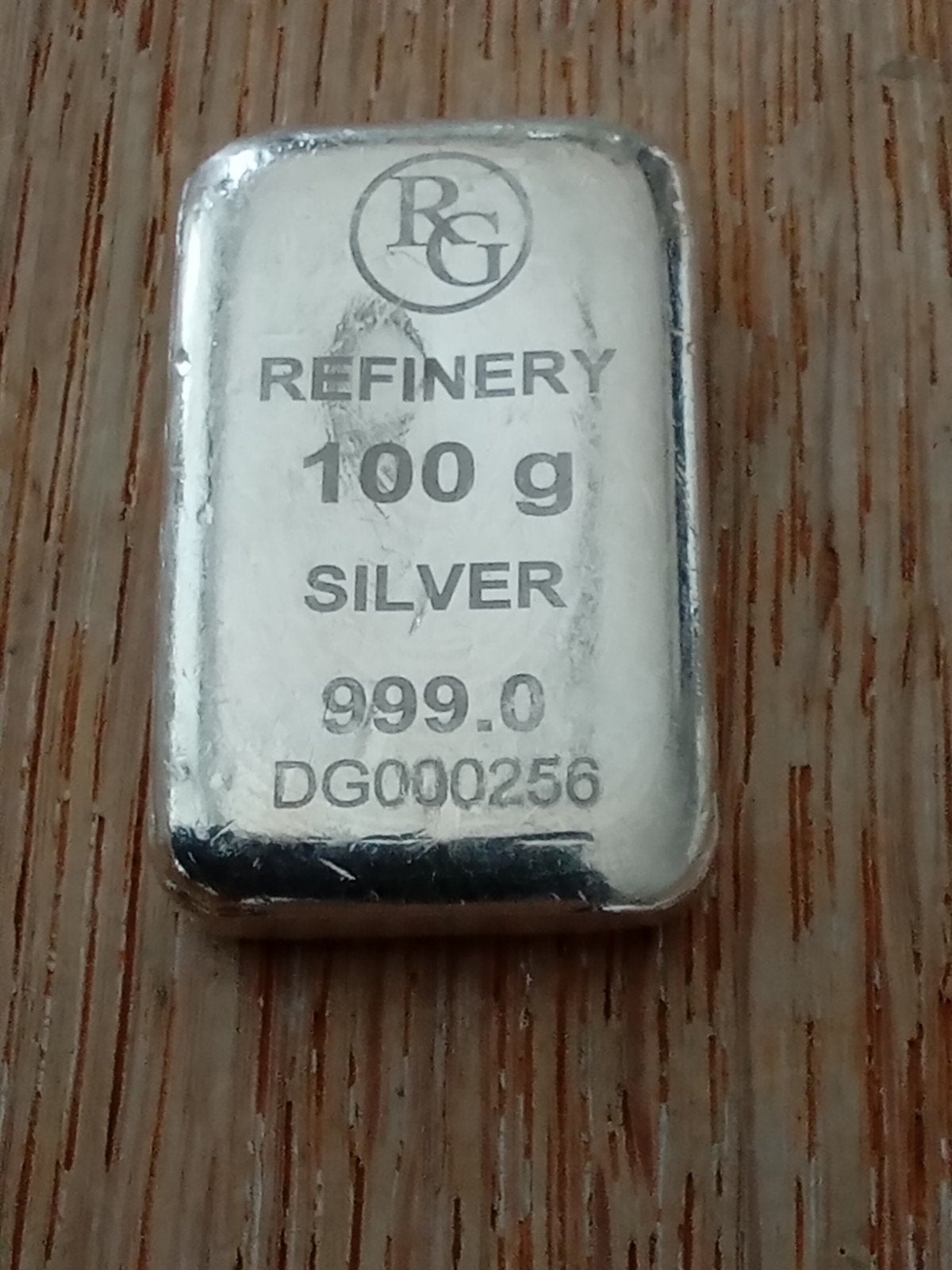 100 gram zilverbaar met laag serienummer, Verzenden, Zilver