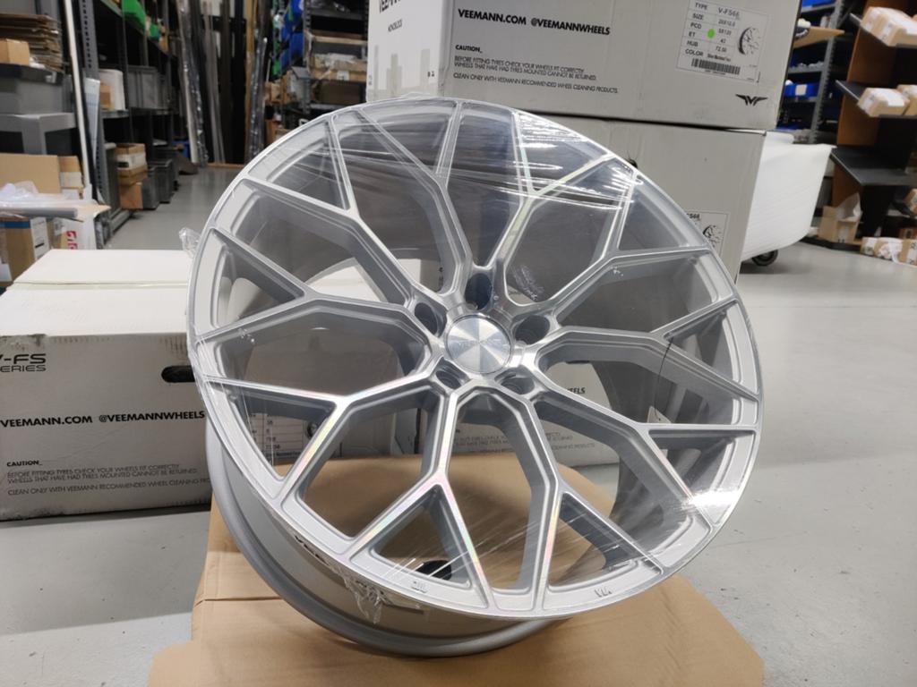 Veemann v-fs66 breedset 5x120 20 inch vw t6 t6.1, Ophalen, Bestelwagen, Velg(en), Nieuw