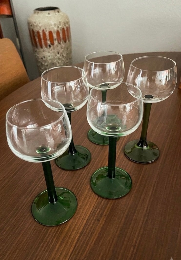 Vintage Luminarc Elzas wijnglazen met groene steel en voet, Ophalen of Verzenden