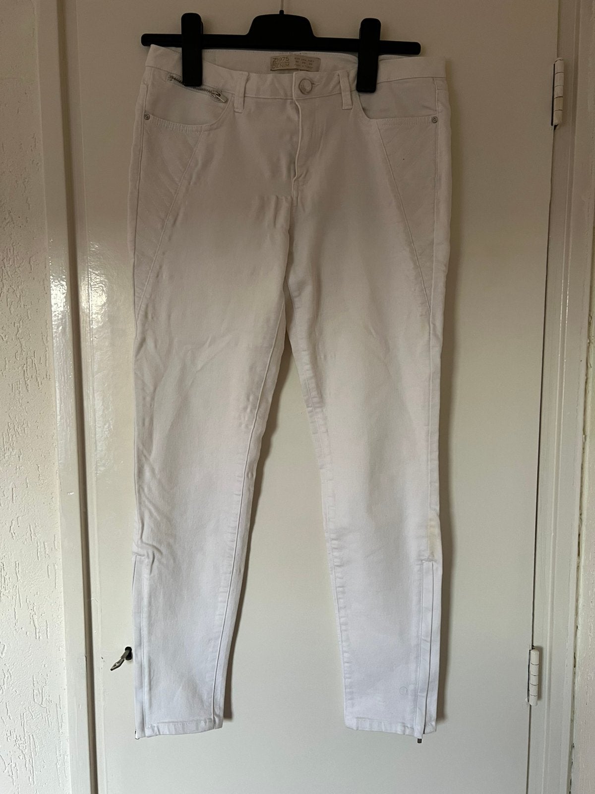 Witte broek ZARA maat 40, Maat 38/40 (M), Wit, Ophalen of Verzenden, Zo goed als nieuw