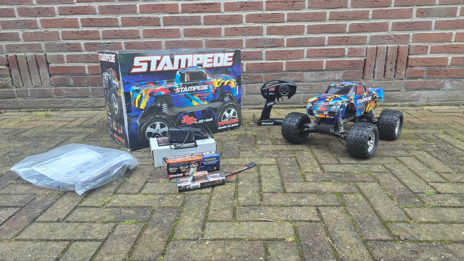 Traxxas Stampede 1/10 radiografische auto compleet!, Elektro, Auto offroad, Ophalen of Verzenden, Zo goed als nieuw