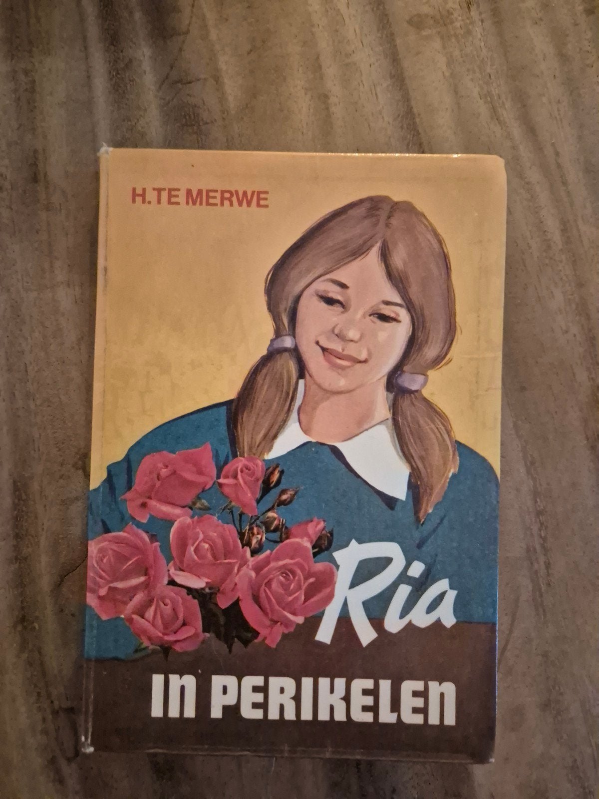 Ria in Perikelen - H. te Merwe (Jeugdboek), Ophalen of Verzenden, Gelezen, H. te Merwe, Fictie algemeen