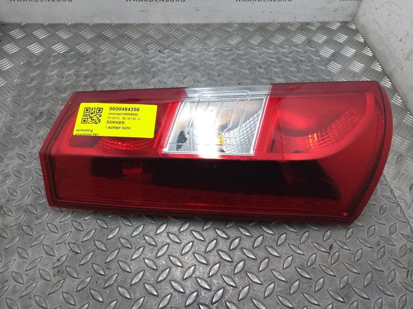 DACIA DOKKER ACHTERLICHT L 2013, Auto-onderdelen, Verlichting, Ophalen of Verzenden, Gebruikt, Stiba lid