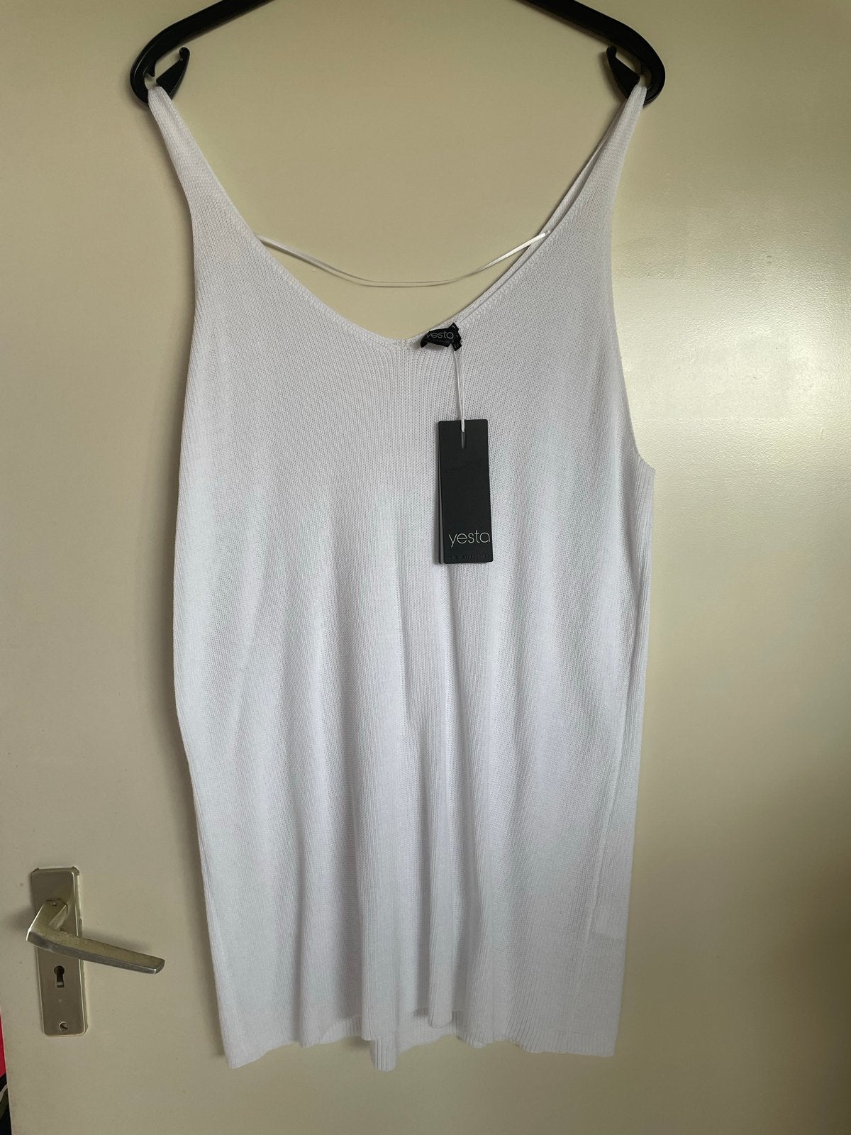 Yesta Top Maat 50 Wit Nieuw met kaartje, Ophalen of Verzenden, Nieuw, Wit, Shirt of Top