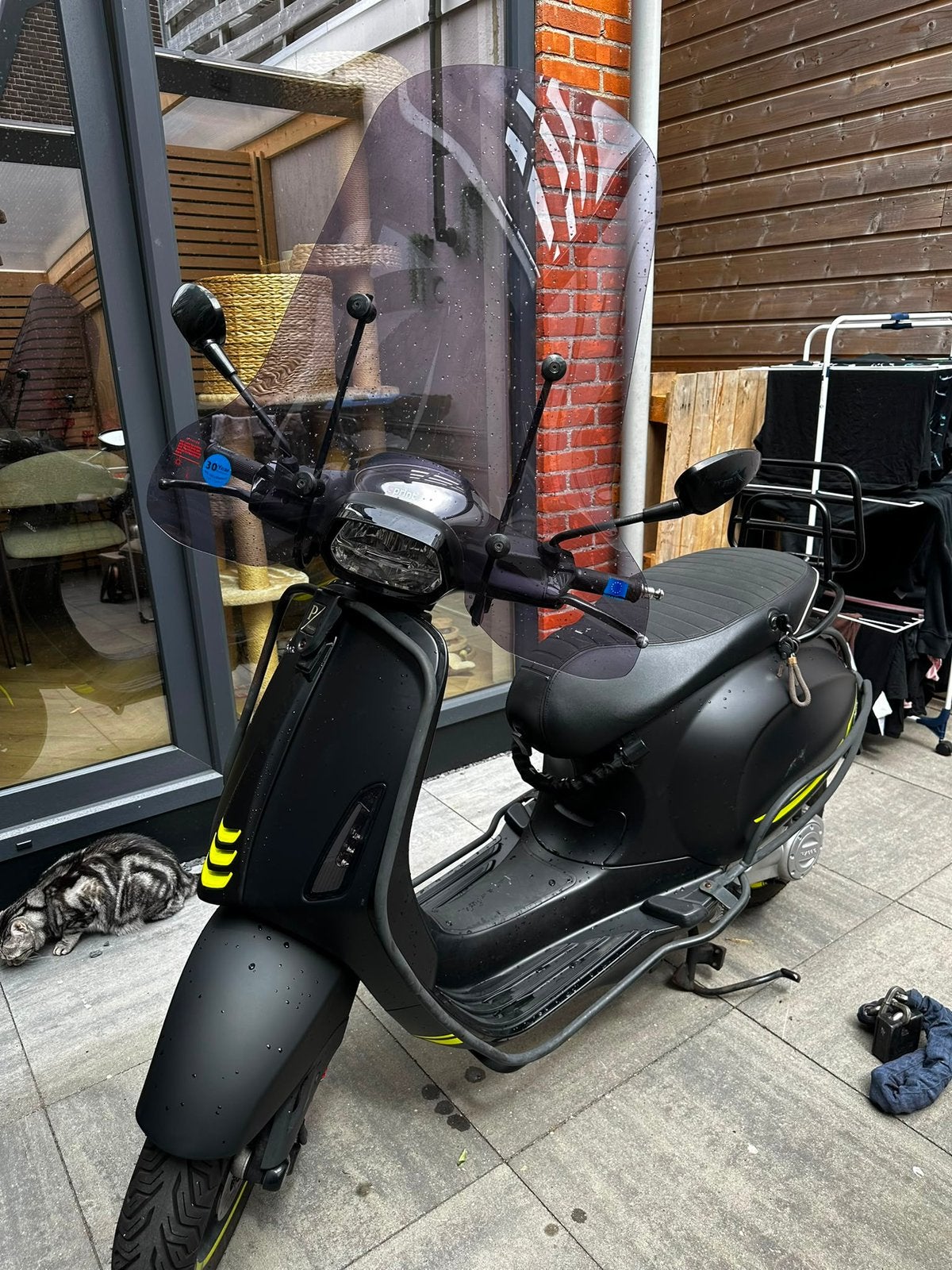 Vespa sprint 2022 6300km geel kenteken, Ophalen, Gebruikt, Benzine, Vespa