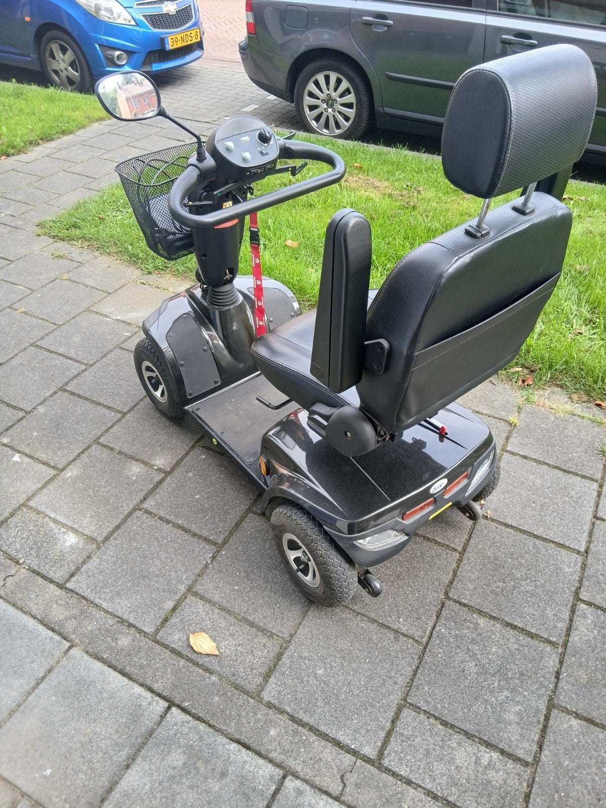 mooie en compacte scootmobiel Drive ST4D, Fietsen en Brommers, Ophalen, Zo goed als nieuw, Drive