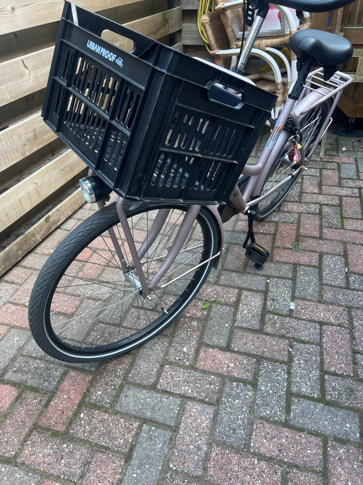 Foto 3 van Cortina U4Transportfiets R3M26 Mini Roze - Zo goed als nieuw