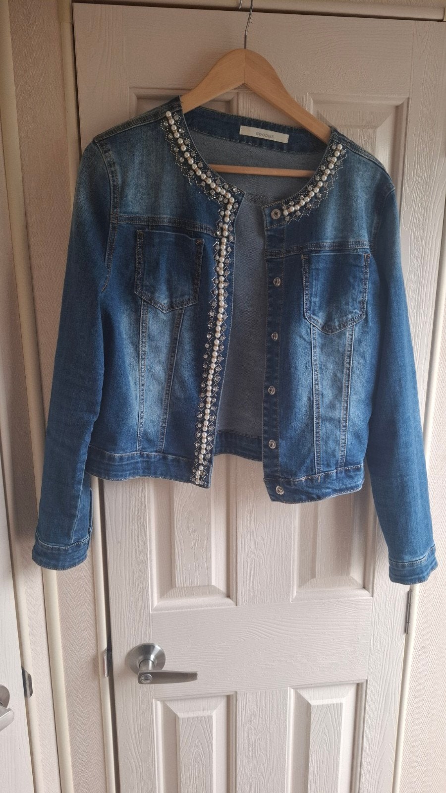 Denim spijkerjasje met parels en strass, Maat 38/40 (M), Blauw, Ophalen of Verzenden, Zo goed als nieuw