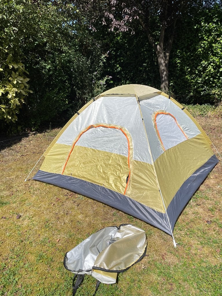 Opvouwbare tent 2 persoons goud, Caravans en Kamperen, Tenten, Ophalen, Zo goed als nieuw, Tot en met 2