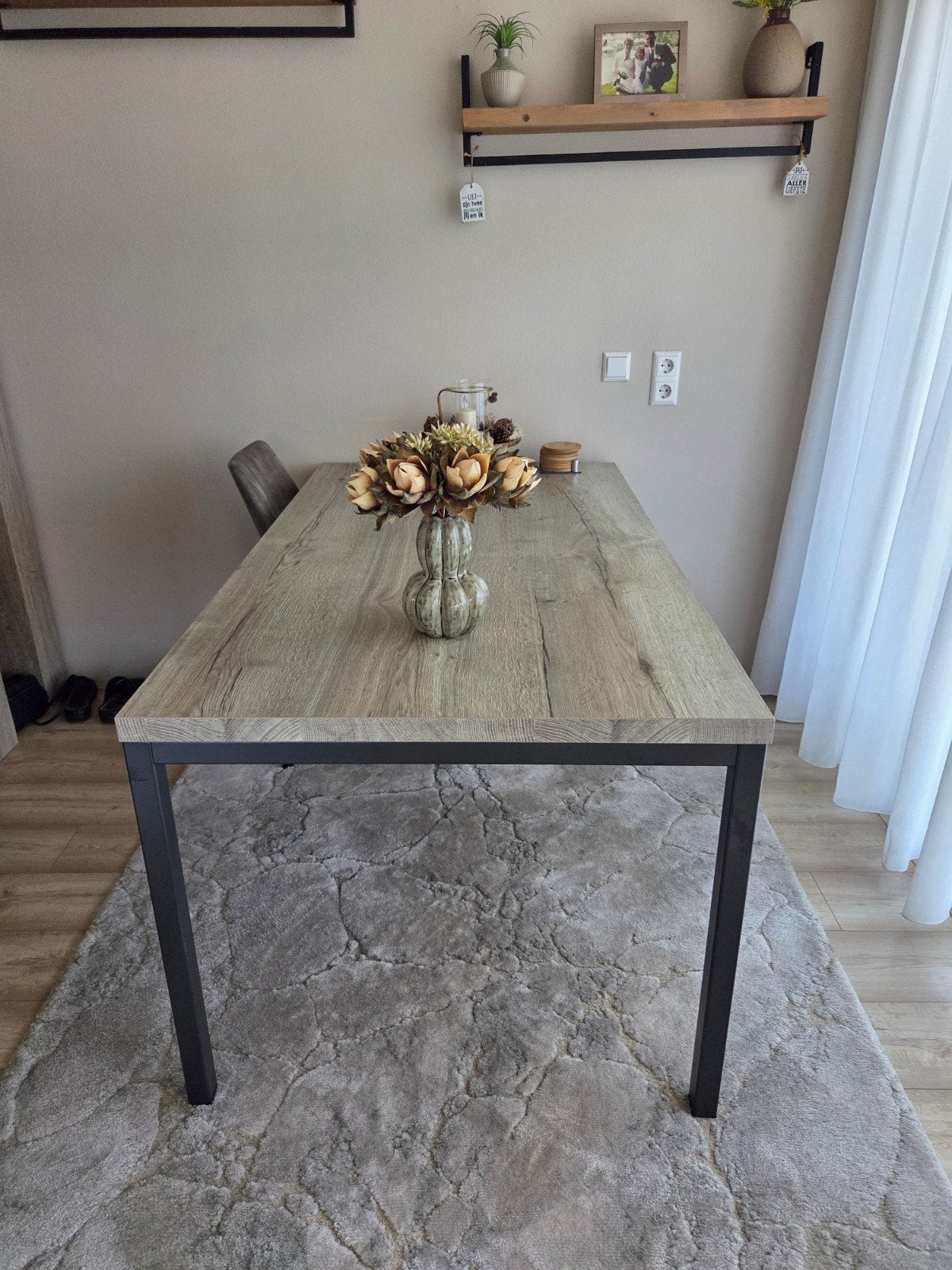 Te koop industriële  huiskamer tafel, Huis en Inrichting, Ophalen, 50 tot 100 cm, Zo goed als nieuw, 150 tot 200 cm