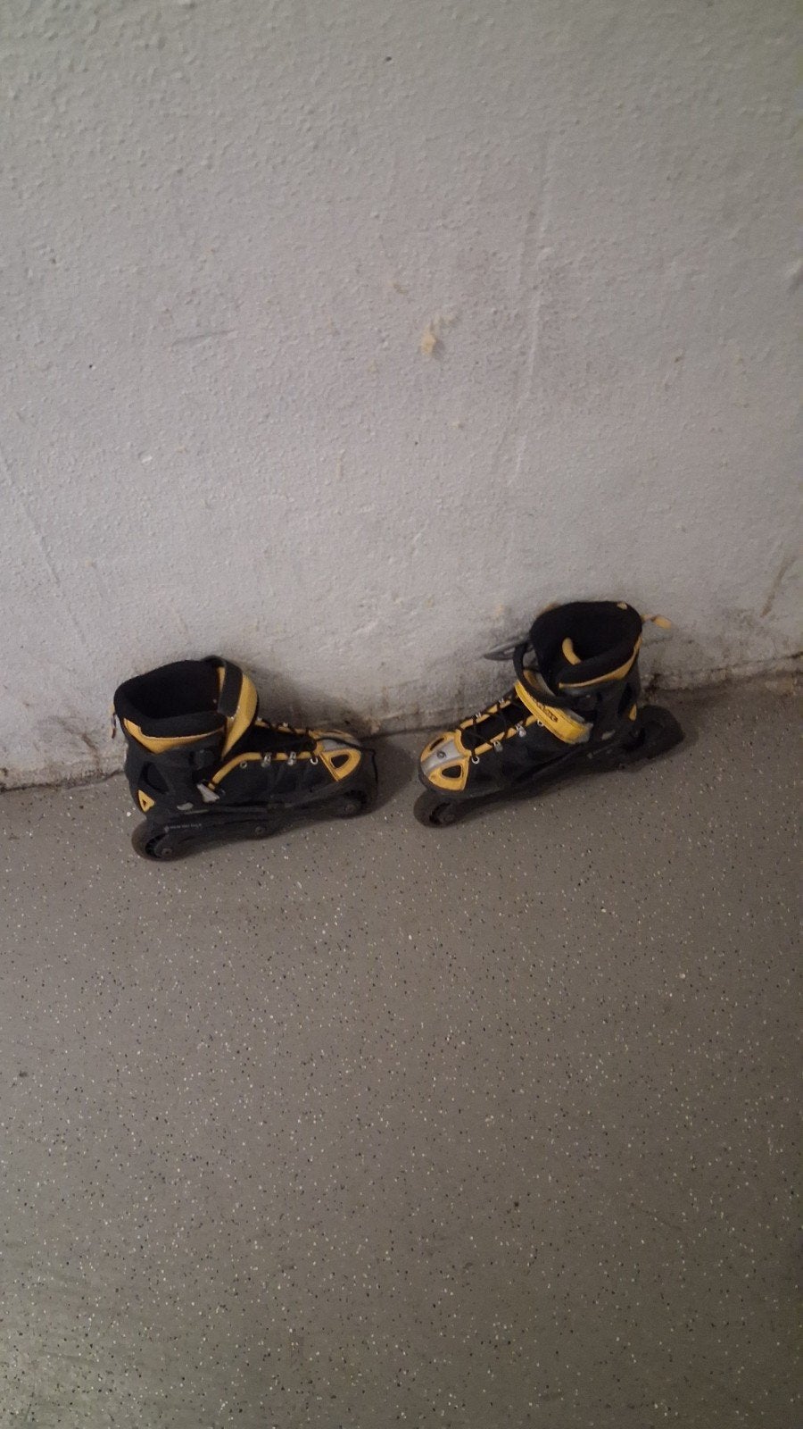 Rollerblade inline skates - Maat 29-34 EU, Klapschaats, Gebruikt, Overige typen, Ophalen