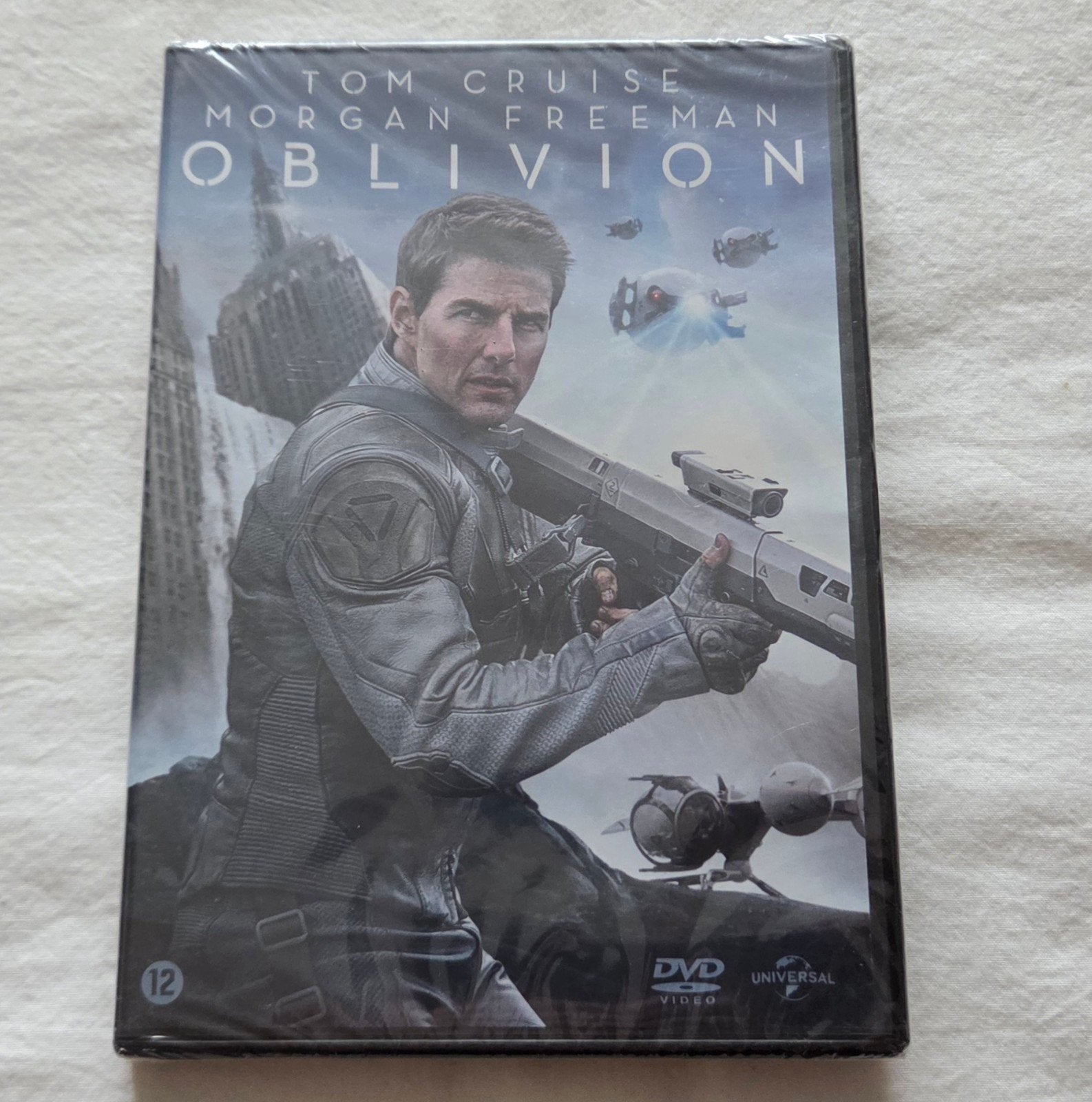 Tom Cruise Oblivion Sealed Dvd SciFi, Alle leeftijden, Ophalen of Verzenden, Nieuw in verpakking