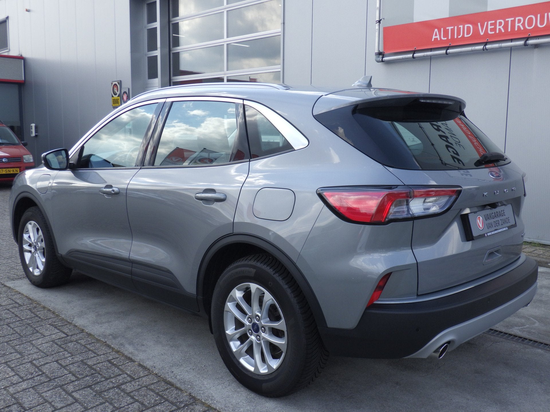 Ford Kuga 2.5 PHEV AUT Plug-In Hybride Titanium, Camera, Cru, Auto's, Stof, Gebruikt, Zwart, 4 cilinders