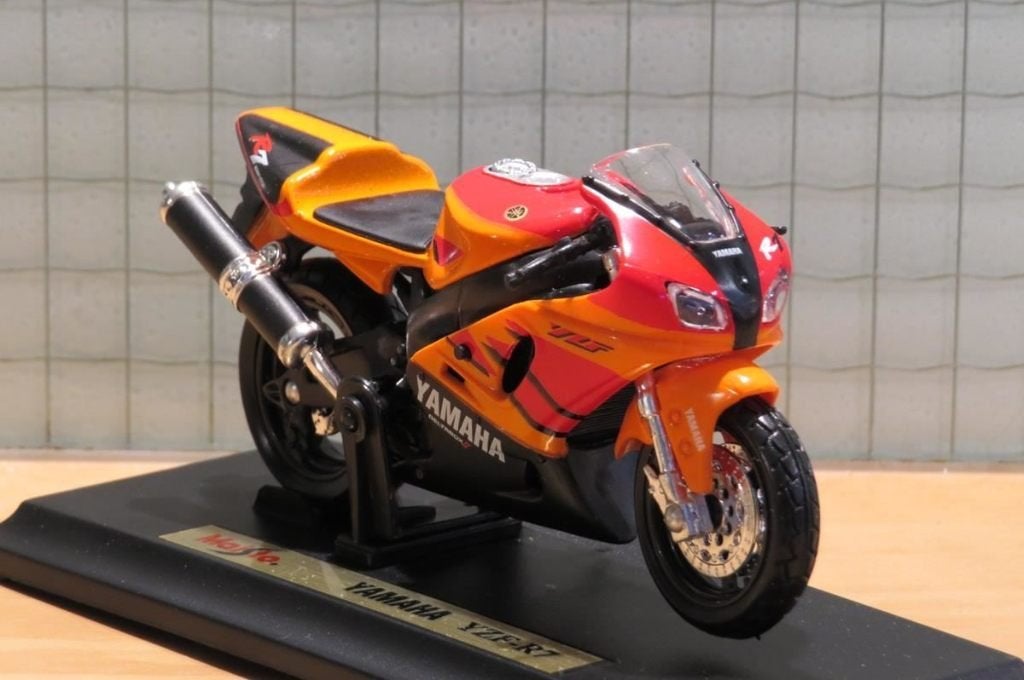 Yamaha YZF-R7 1:18, MayCheong, Maisto, Nieuw, Ophalen of Verzenden