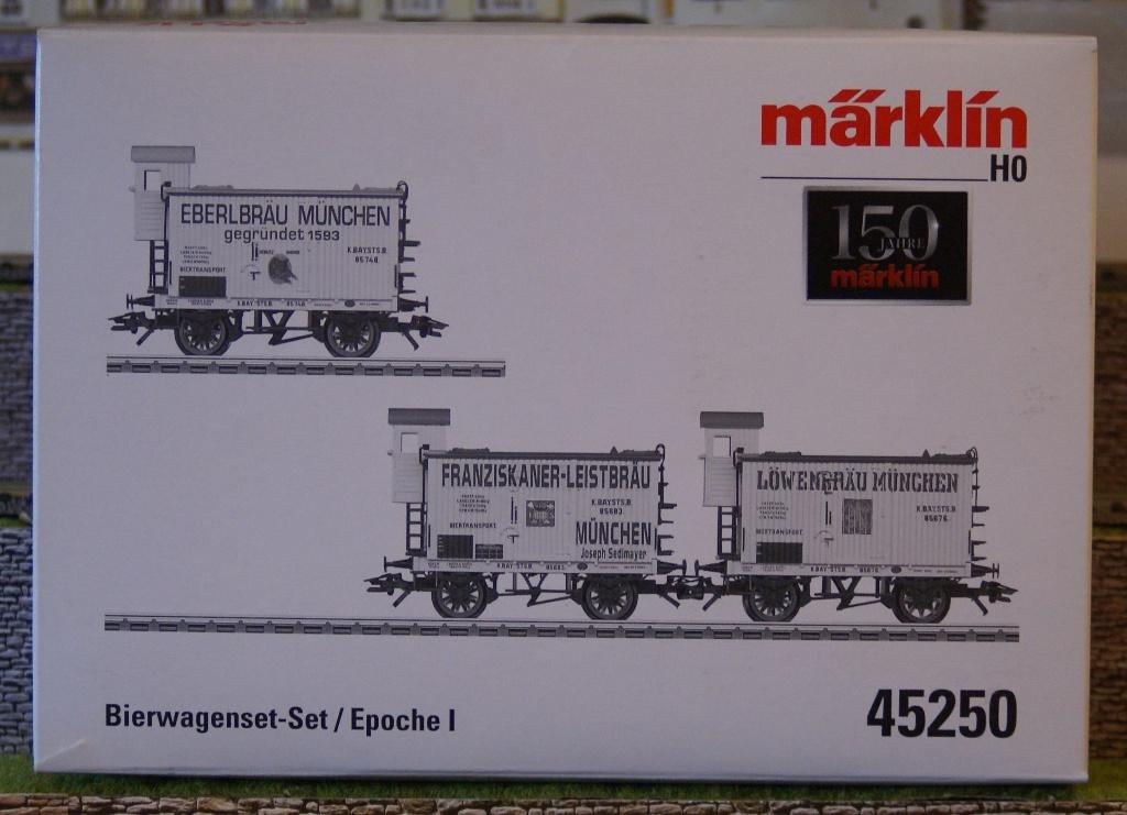 45250 Marklin Bierwagen set MÜNCHENER BRAUEREIEN, Wisselstroom, Wagon, Ophalen of Verzenden, Zo goed als nieuw