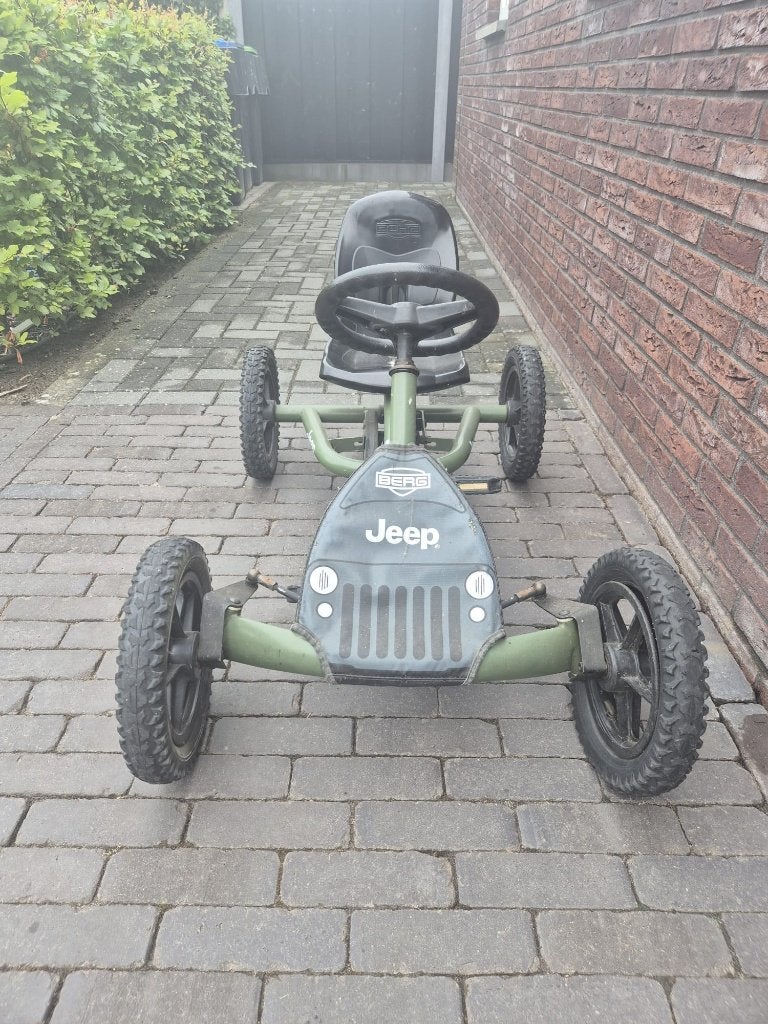 BERG Buddy Jeep Junior legergroene skelter, Kinderen en Baby's, Speelgoed | Buiten | Skelters, Ophalen, Gebruikt, Berg