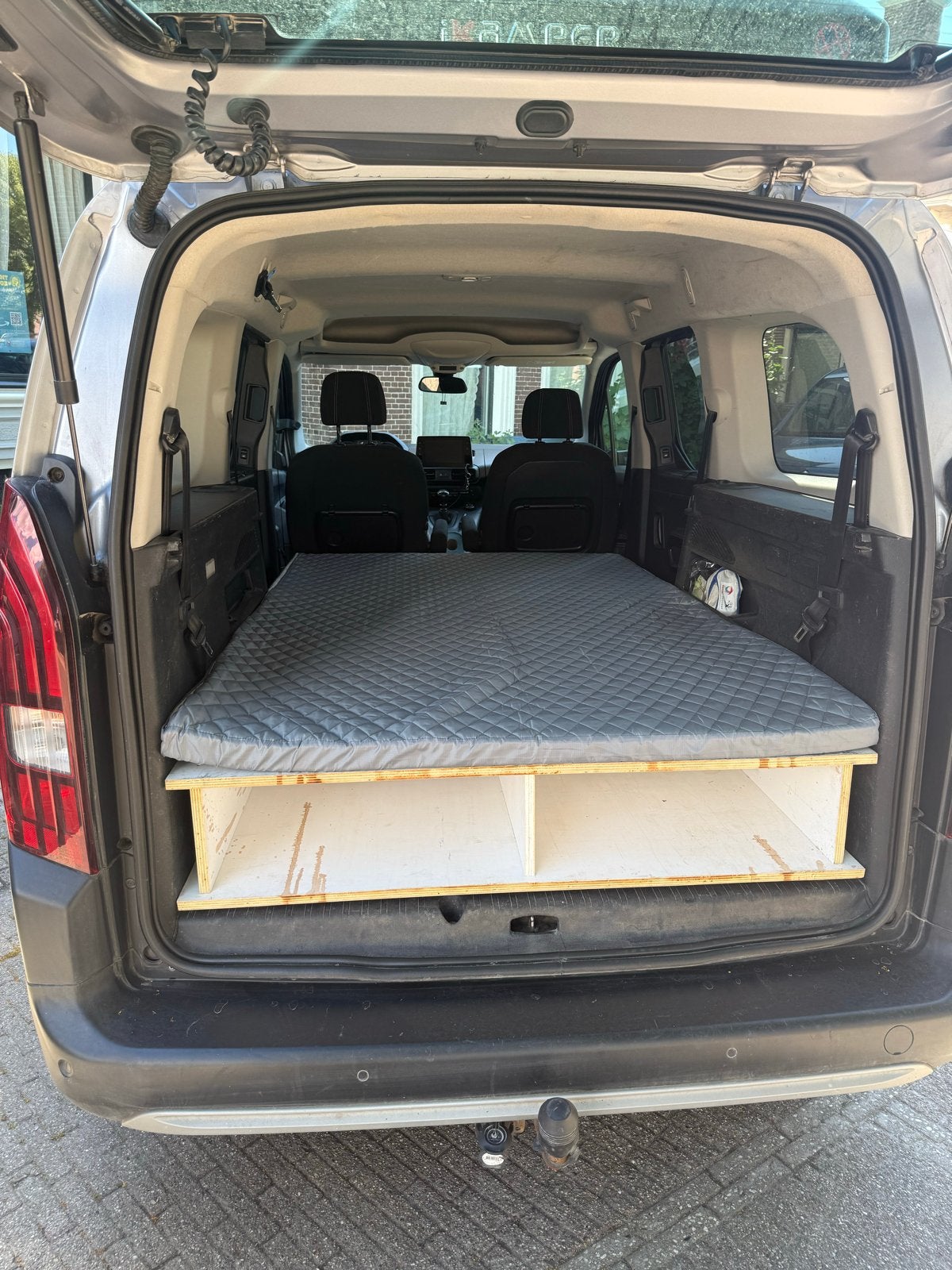 Op maat gemaakt bed Peugeot Rifter (EMP2 platform), Ophalen, Gebruikt