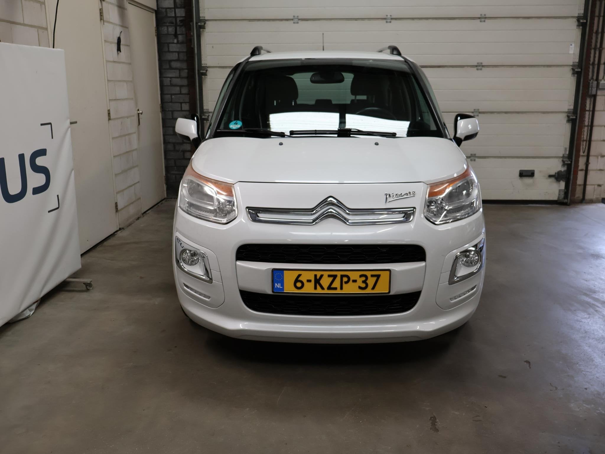 Citroen C3 Picasso 1.4 VTi Exclusive NAP Cruise Dealer Navi, Auto's, Citroën, Voorwielaandrijving, Euro 5, Stof, Gebruikt