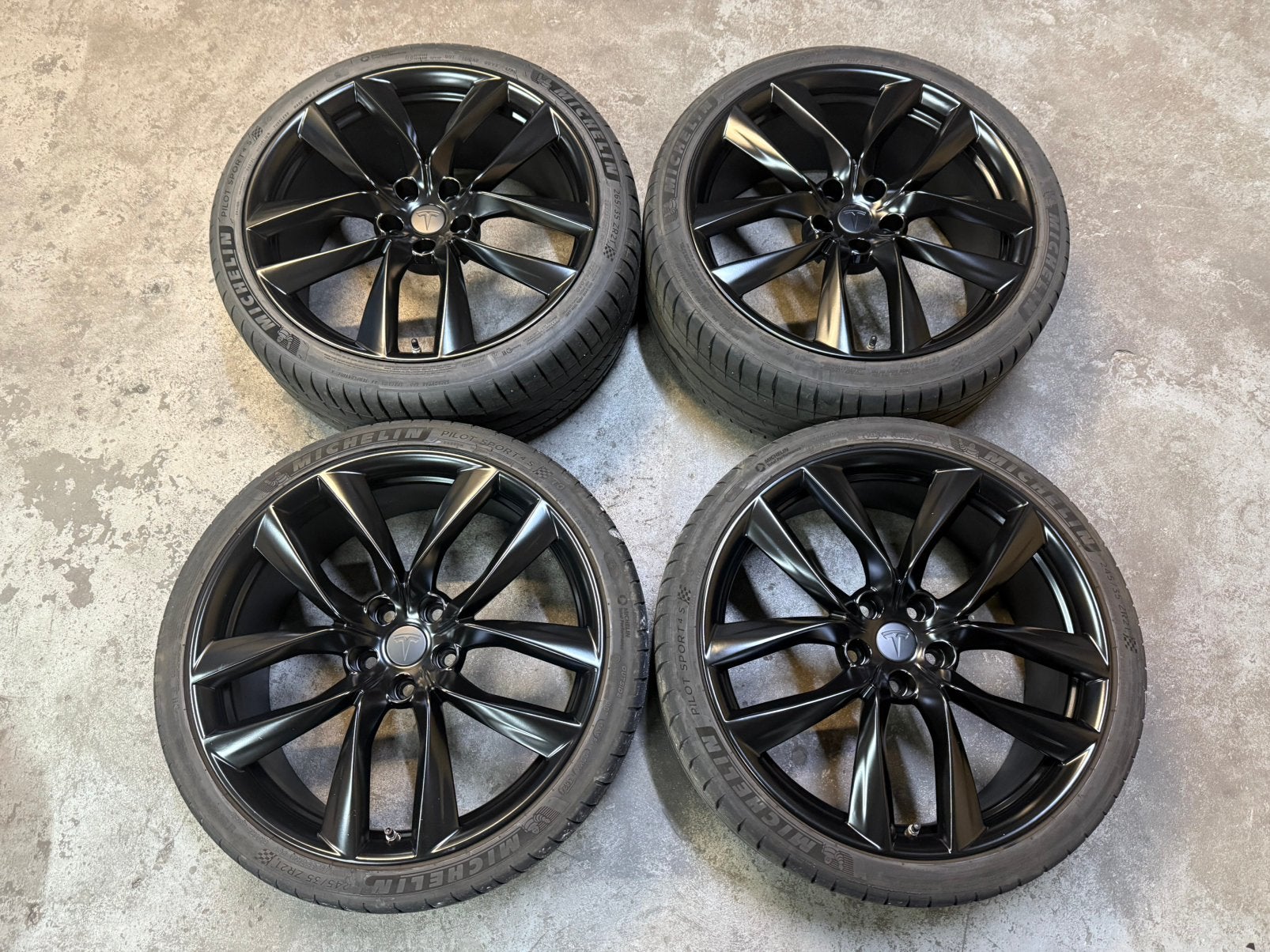 ✅ 21 Inch Originele Arachnid Tesla Model S velgen 5x120, Gebruikt, Banden en Velgen, Personenwagen, Zomerbanden