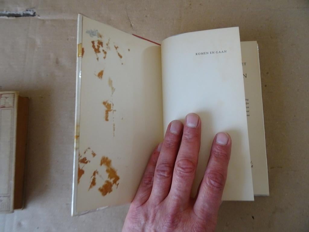 Wim Simons Komen en gaan Bloemlezing religieuze gedichten, Boeken, Wim Simons, Christendom | Katholiek, Ophalen of Verzenden, Zo goed als nieuw