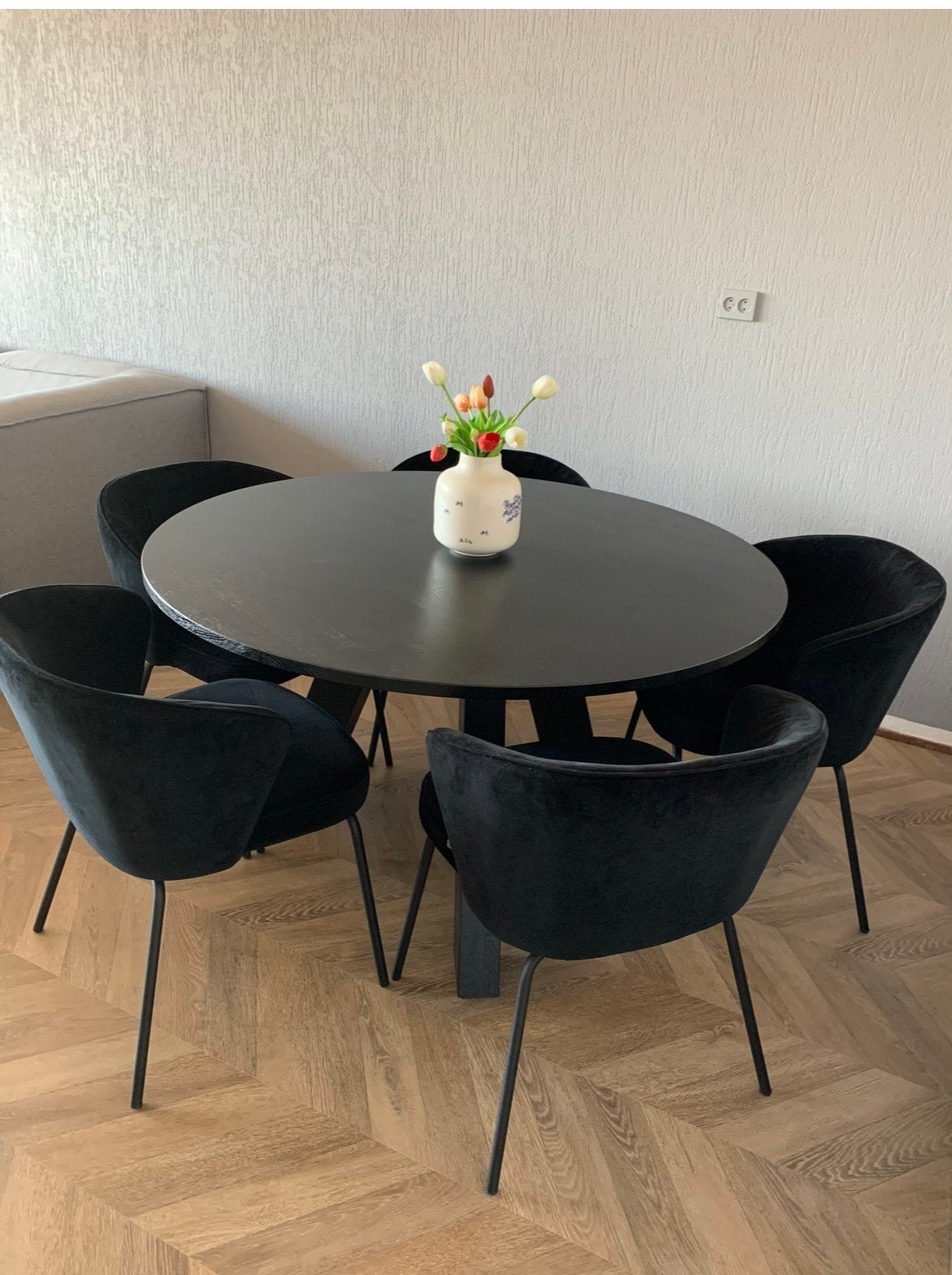 Zwarte Woood Rhoda tafel, Ophalen, Zo goed als nieuw, 4 tot 6 stoelen