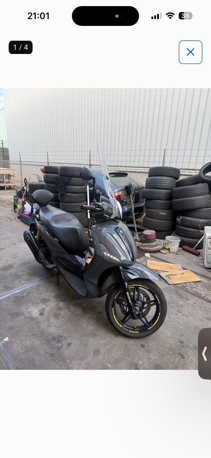 Beverly 350 A1 Malossi, Ophalen, Zo goed als nieuw, Benzine, Overige modellen