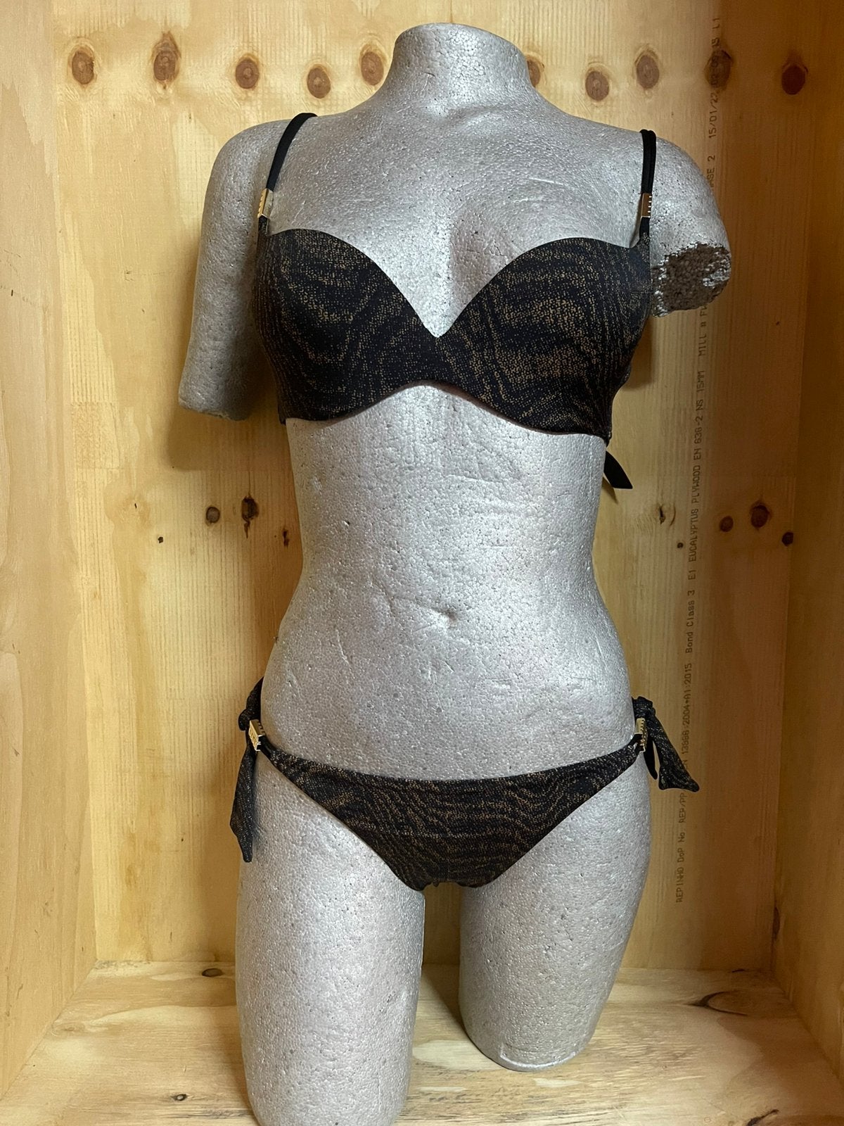 Andres sarda push up bikini maat 75b /40 en 80c /40, Verzenden, Nieuw, Zwart, Bikini