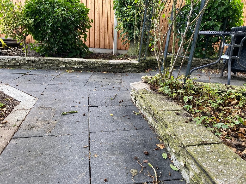 Gratis borderrand gezaagde grindtegels, Tuin en Terras, Ophalen, Gebruikt, 5 tot 10 m², Beton
