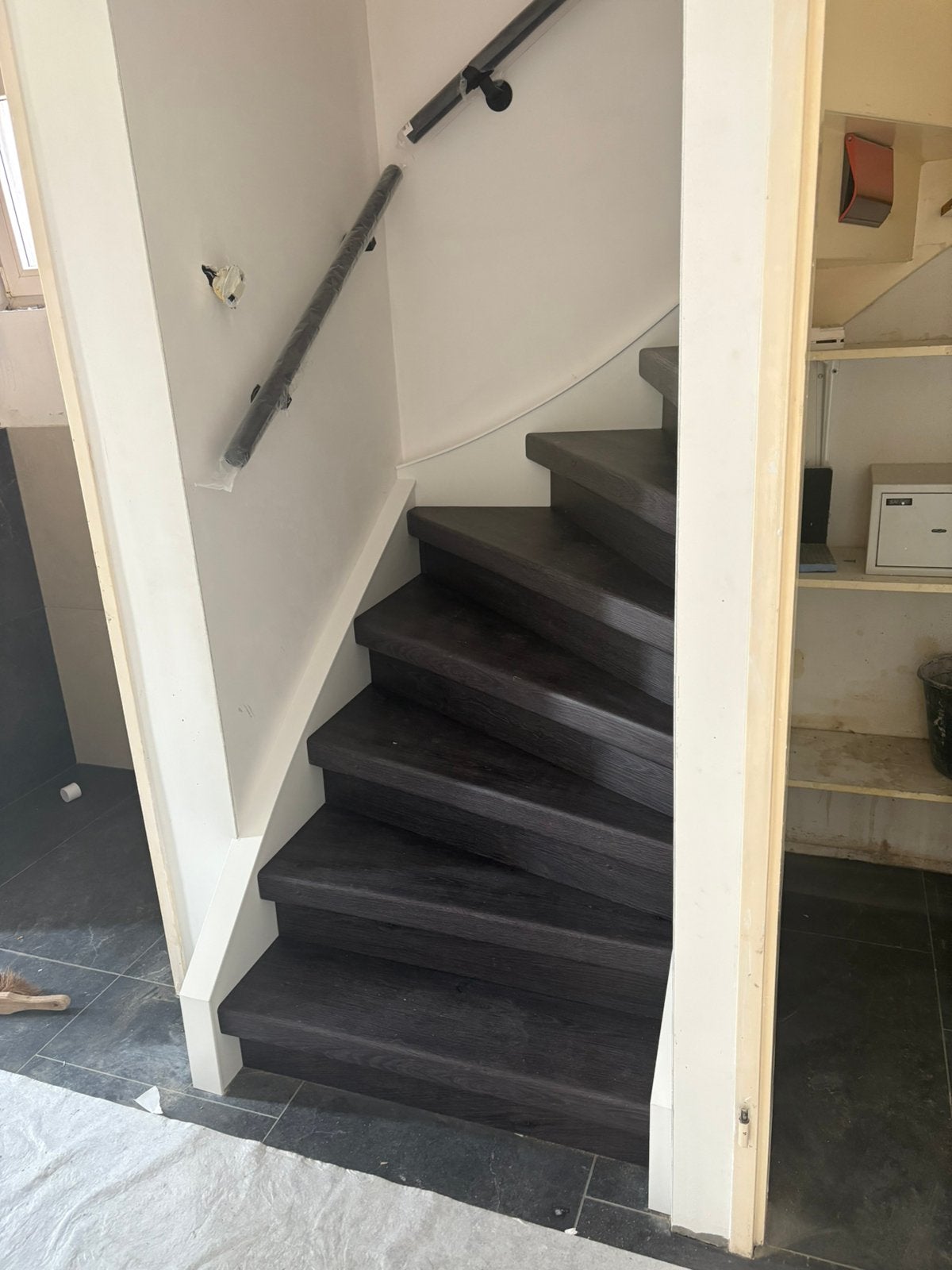 Foto 17 van Traprenovatie | €1500 | All incl | Geen aanbetaling!. Tot 15